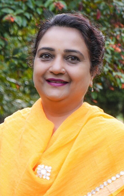 Deepti Babuta author of  Bhukh Eon Sah Laindi Hai, ਭੁੱਖ ਇਉਂ ਸਾਹ ਲੈਂਦੀ ਹੈ, بُھکھ ایوں ساہ لیندی ہے