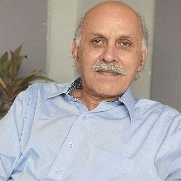 مشتاق صوفی,